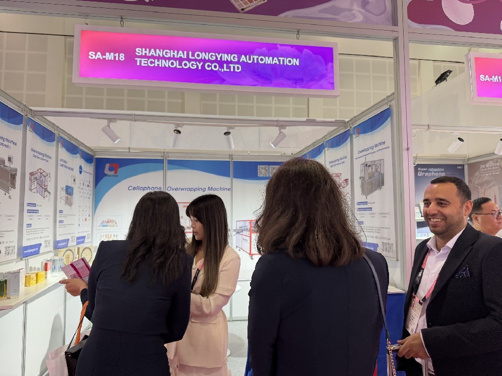 龙应迪拜 Beautyworld MIDDLE EAST 完美落幕